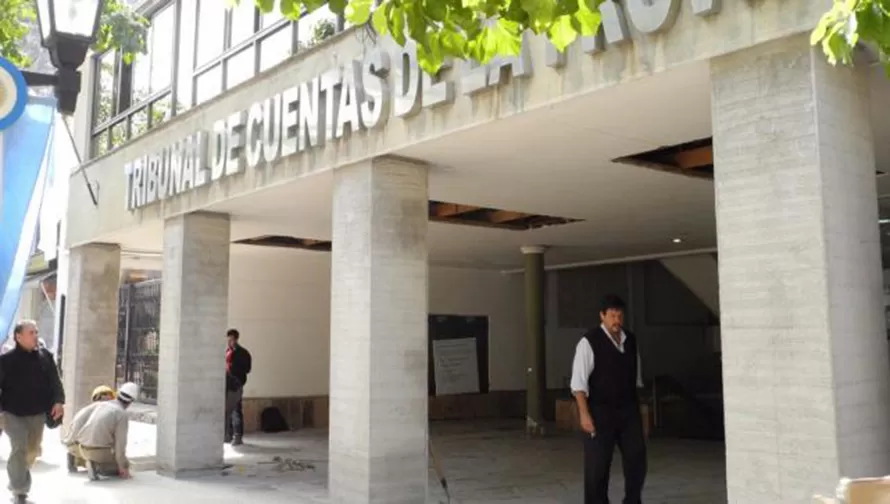 MEDIDA. El Tribunal de Cuentas suspendió a un contador que protagonizó una trifulca con la Policía.