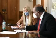 El gran desafío, según Manzur, es que la gente cumpla con los protocolos