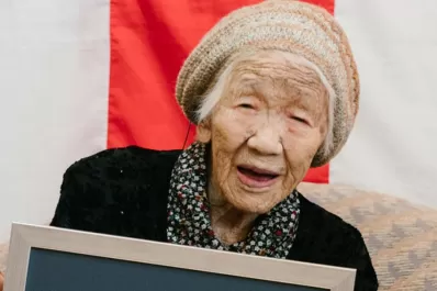 Juegos Olímpicos: la mujer más longeva del mundo renunció a llevar la antorcha