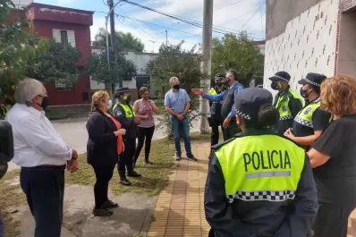 Vecinos de Floresta dicen que los delitos bajaron desde la llegada de los Cuadrantes de Patrulla