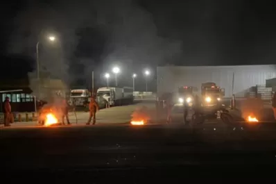 Famaillá: la policía despejó el corte de ruta
