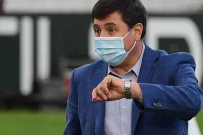 Arroyo sostuvo que la suba del salario ayudará a 6 millones de personas