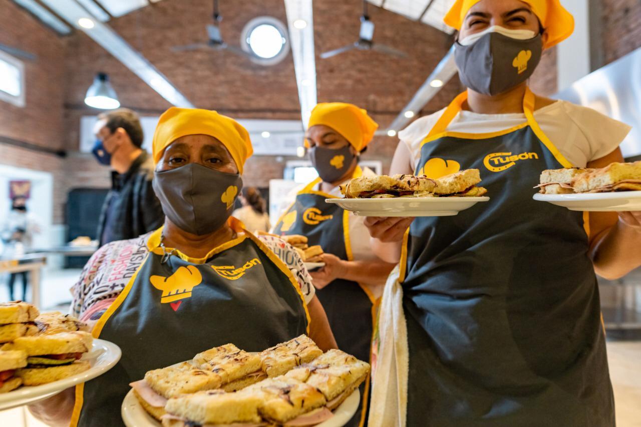 El Banco de Alimentos de Tucumán inauguró su Escuela de Cocina