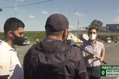 Liberan a los taxistas detenidos en la protesta y cuentan su versión de los incidentes