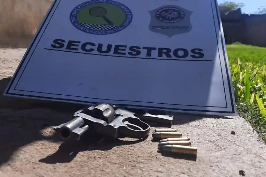 Tras una persecución, atraparon a un motochorro armado en avenida Francisco de Aguirre