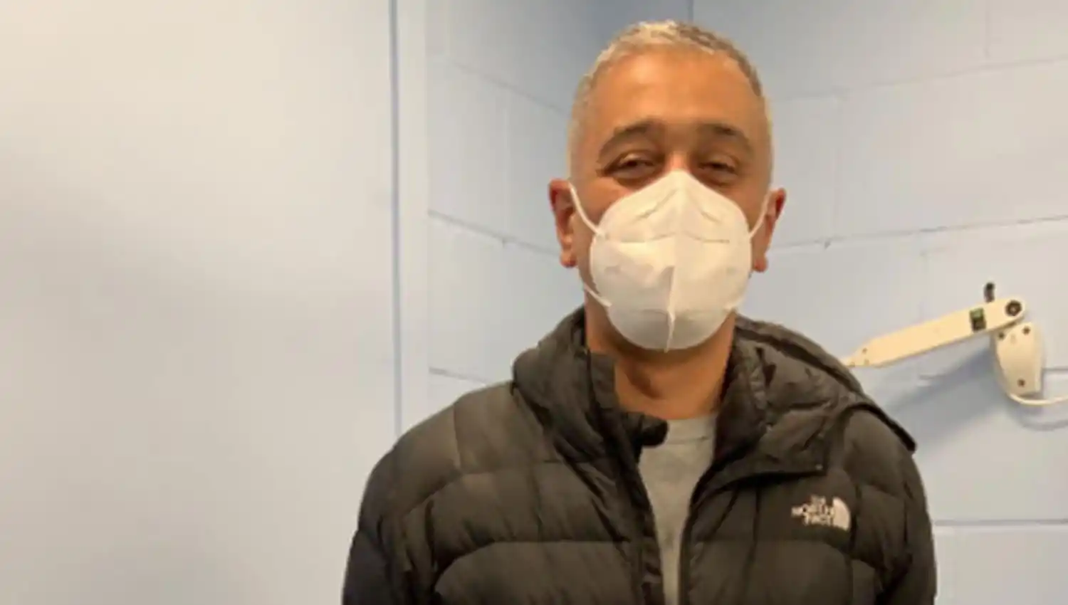 EMOCIONADO. Kullar reconoció que los programas de voluntariado le devolvieron la fe en la humanidad.