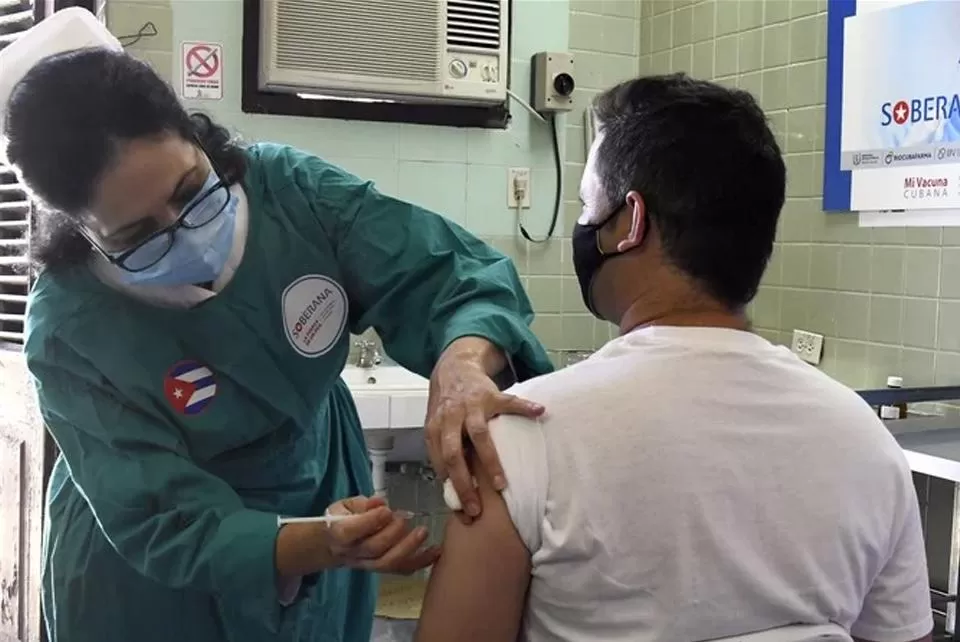 PLAN DE VACUNACIÓN. Cuba busca avanzar con la inmunización de su población.