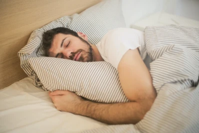 Una compañía paga US$ 1.500 por dormir la siesta y convoca a inscribirse online