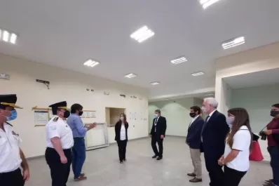 Reinauguraron la seccional 10° y avanzan las obras en otras dos comisarías