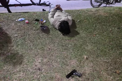 Ella manejaba la moto, él llevaba el arma; juntos, cometían asaltos en Yerba Buena