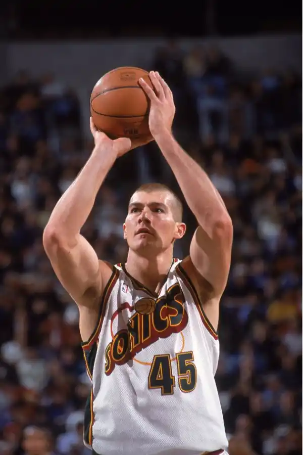 EL PRIMERO, EN 2000. Rubén Wolkowyski.