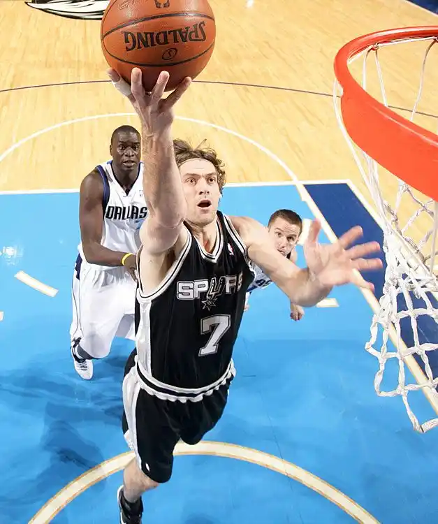 CAMPEÓN. Oberto festejó en 2007. 