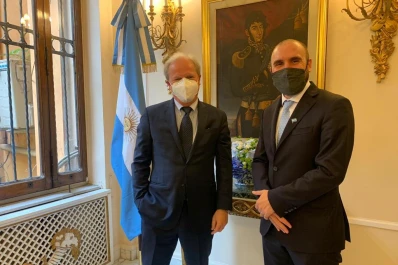 Guzmán se reunió con el Director de operaciones del Banco Mundial, Axel van Trotsenburg