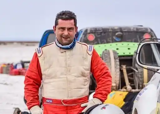 RODOLFO BOLLERO. Participa en competencias de cross country. 