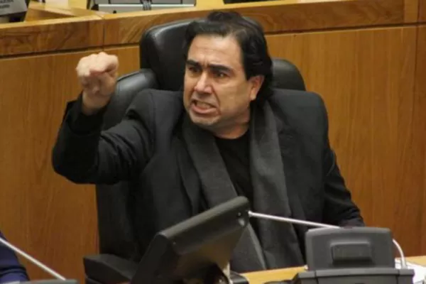 Morof: si interpelamos a Maley pediré una guardia, porque Mansilla saldrá con un arma