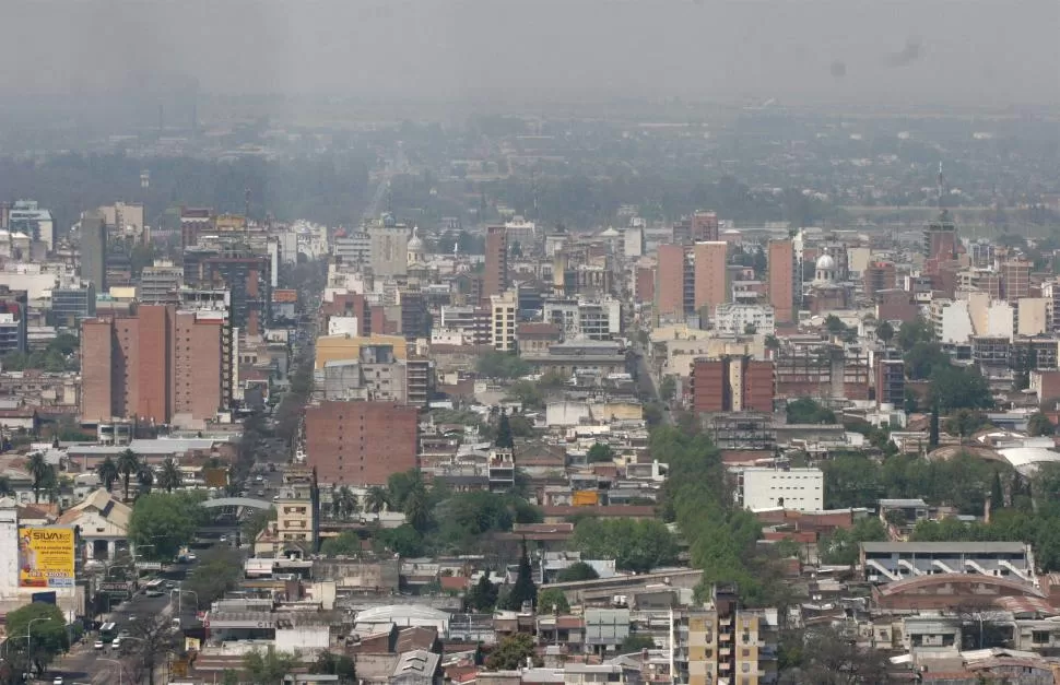 CRECIMIENTO. La capital concentra el desarrollo inmobiliario y comercial dentro de las “cuatro avenidas”. 