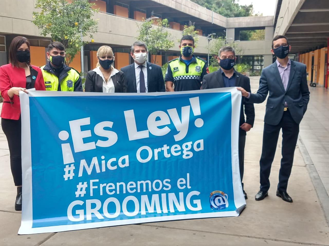 Seguridad y Educación firmaron un convenio para luchar contra el grooming
