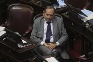 Un diputado del PJ tildó de egoísta a Alperovich y le pidió que renuncie a su banca en el Senado