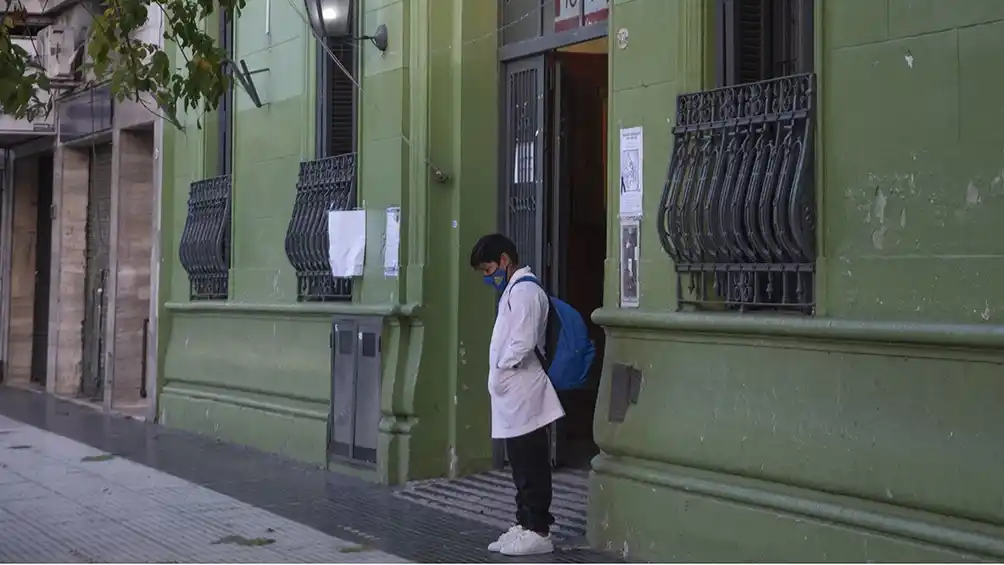 SIN CLASES. La presencialidad escolar en zonas de alto riesgo queda suspendida. TELAM