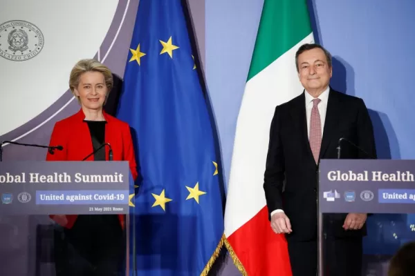 Los electores italianos eligen al presidente de la República