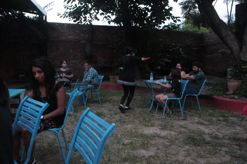 AL AIRE LIBRE. El patio de La Sodería reúne distintas actividades culturales. 