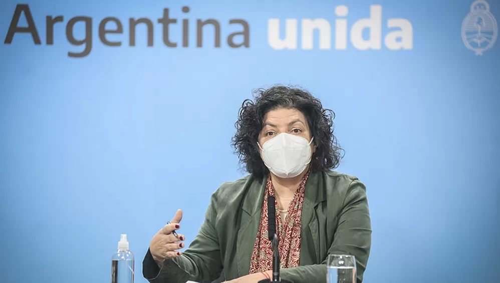 HACIA TIERRAS AZTECAS. Vizzotti viajó a México para seguir de cerca la liberación de las vacunas AstraZeneca.