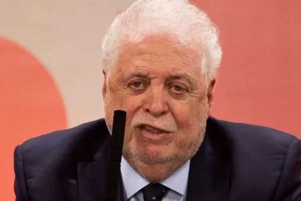 Vacunatorio VIP: solicitaron la indagatoria del ex ministro Ginés González García