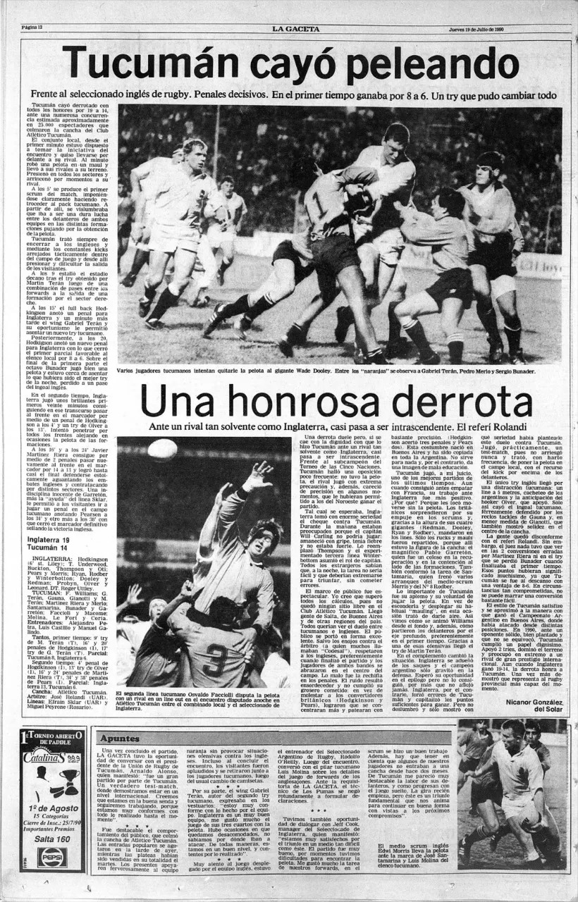 ARCHIVO. La foto central de la página 12 de LA GACETA del 19 de julio de 1990 muestra a Pedro Merlo, Gabriel Terán y Sergio Bunader marcando al inglés Dooley. 