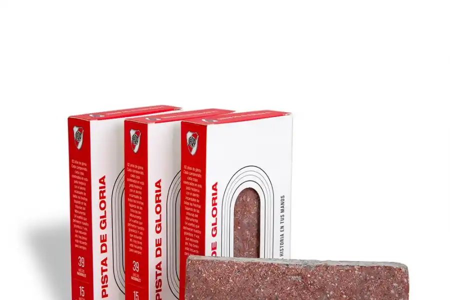 OBSEQUIO. Tras la reforma de su estadio, River regalará a sus socios pedacitos del 