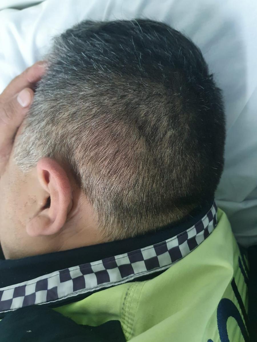Atacaron a la Policía con piedras y botellazos cuando intentaba desactivar un partido de fútbol
