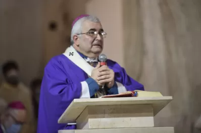 Monseñor Carlos Sánchez está aislado: tengo de nuevo covid-19, dijo