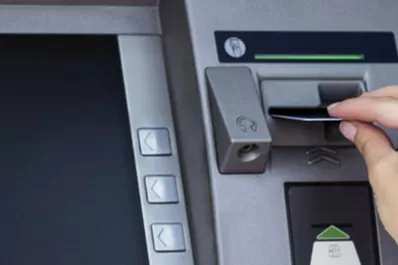 Estatales: mañana comienza el pago del 20% de los sueldos de mayo