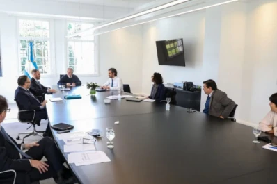 El Gobierno volvió a extender por otros 30 días la prohibición de despidos