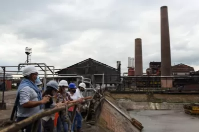 Vinaza y ceniza cero, el objetivo que Medio Ambiente busca que los ingenios cumplan