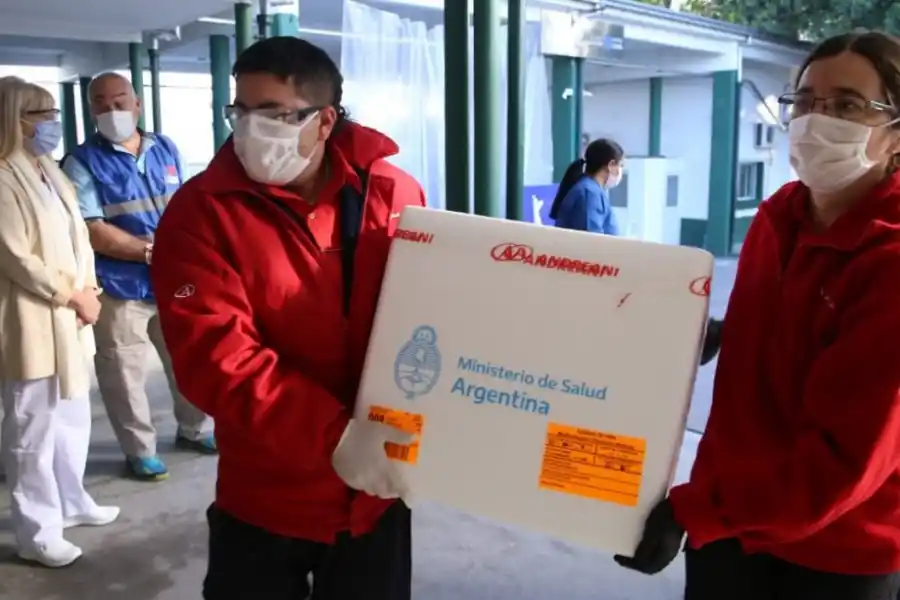 Si tenés más de 50 años, esto es lo que tenés que saber sobre la vacunación