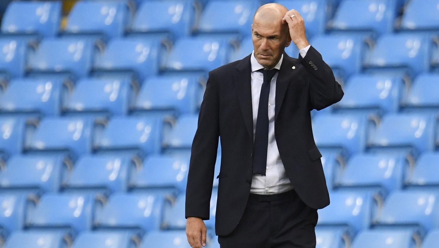 UNA TEMPORADA VACÍA. Zidane se marchó del Merengue sin ganar ninguno de los títulos que jugó el último año.