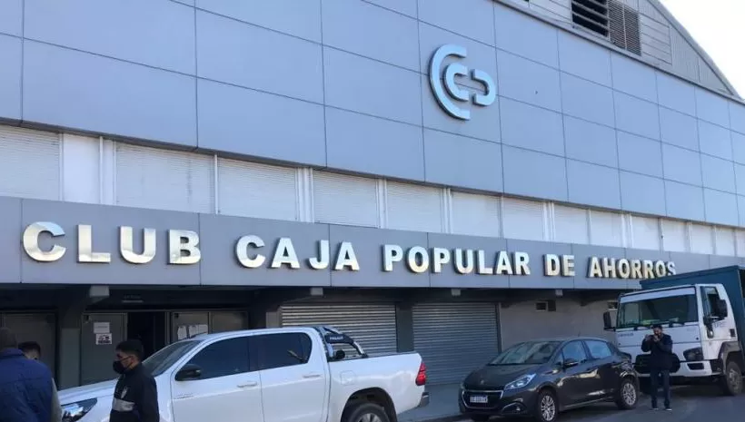 NUEVO NODO. El Club Caja Popular se suma a los sitios donde se aplican las vacunas contra la covid-19 en Tucumán.