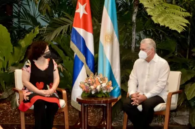 Vizzotti se reunió con el presidente de Cuba por las vacunas Soberana02 y Abdala