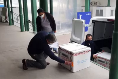 Llegaron a Tucumán 18.600 dosis de la vacuna Sputnik V