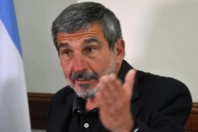 Salvarezza: en junio podríamos completar la vacunación para quienes están en mayor riesgo