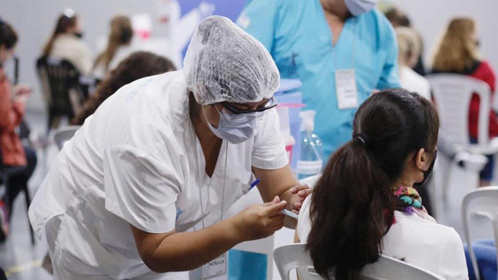 Con las vacunas que llegan el lunes, serán más de 17,6 millones las dosis recibidas en el país