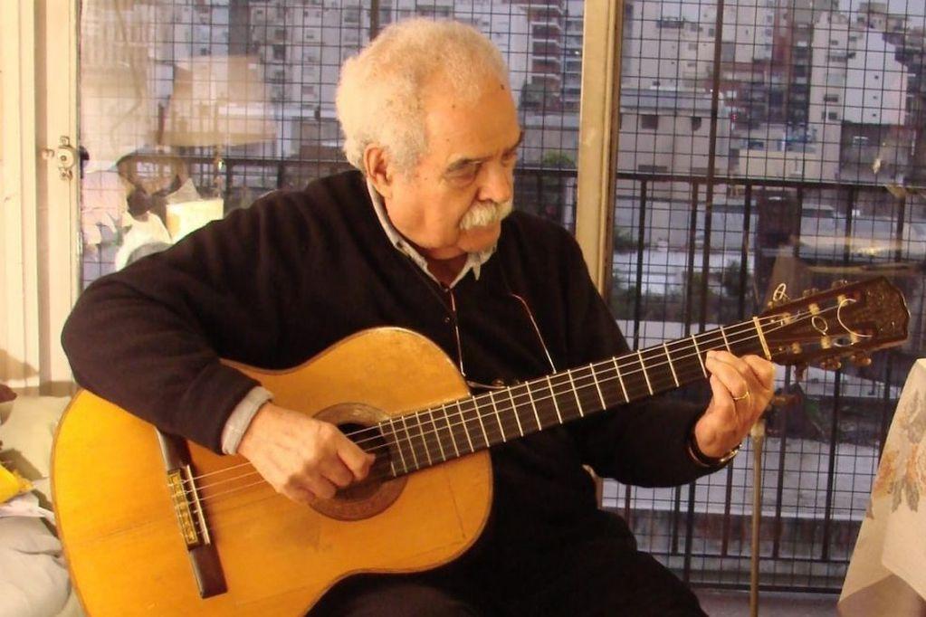 Falleció a los 88 años el guitarrista tucumano Ángel Kelo Palacios