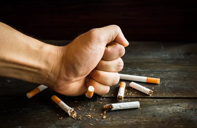 DEJAR DE FUMAR. El 22% de la población adulta consume tabaco, informó la FAC.