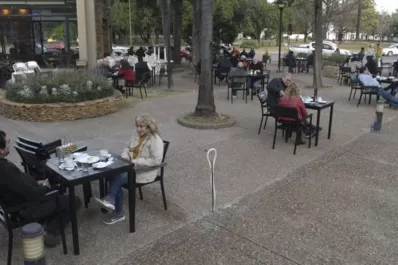 Analizan restricciones de fin de semana