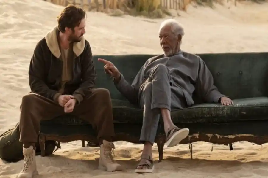 GRAN REPARTO. Morgan Freeman encabeza un elenco coral en “Solos”.