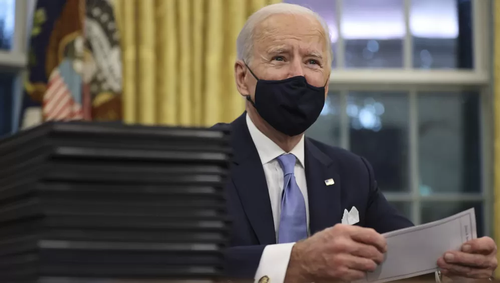 EEUU. Biden cuestionó a los gobernadores de la Florida y Texas por rechazar imponer el uso del barbijo ante el aumento de casos de covid-19.