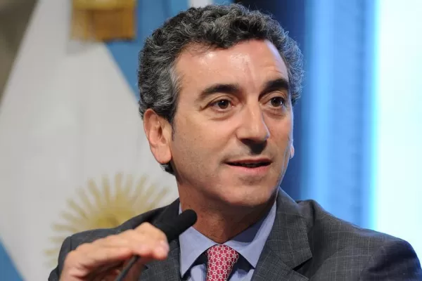 Randazzo: dejar varados a 40.000 argentinos es una falta de sentido común