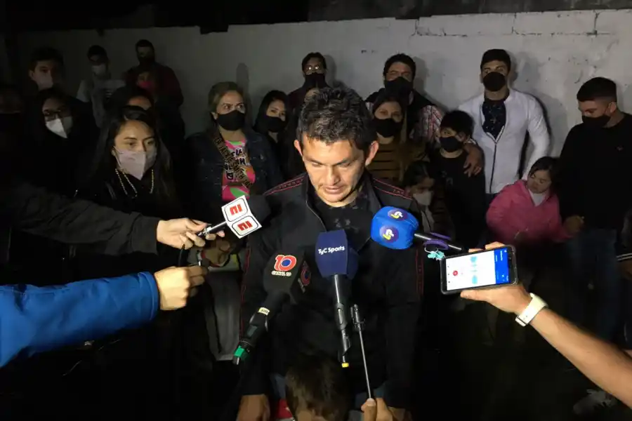 EN RUEDA DE PRENSA. Luis Miguel Rodríguez, en el club Unión Simoca. Foto de LA GACETA / INÉS QUINTEROS ORIO