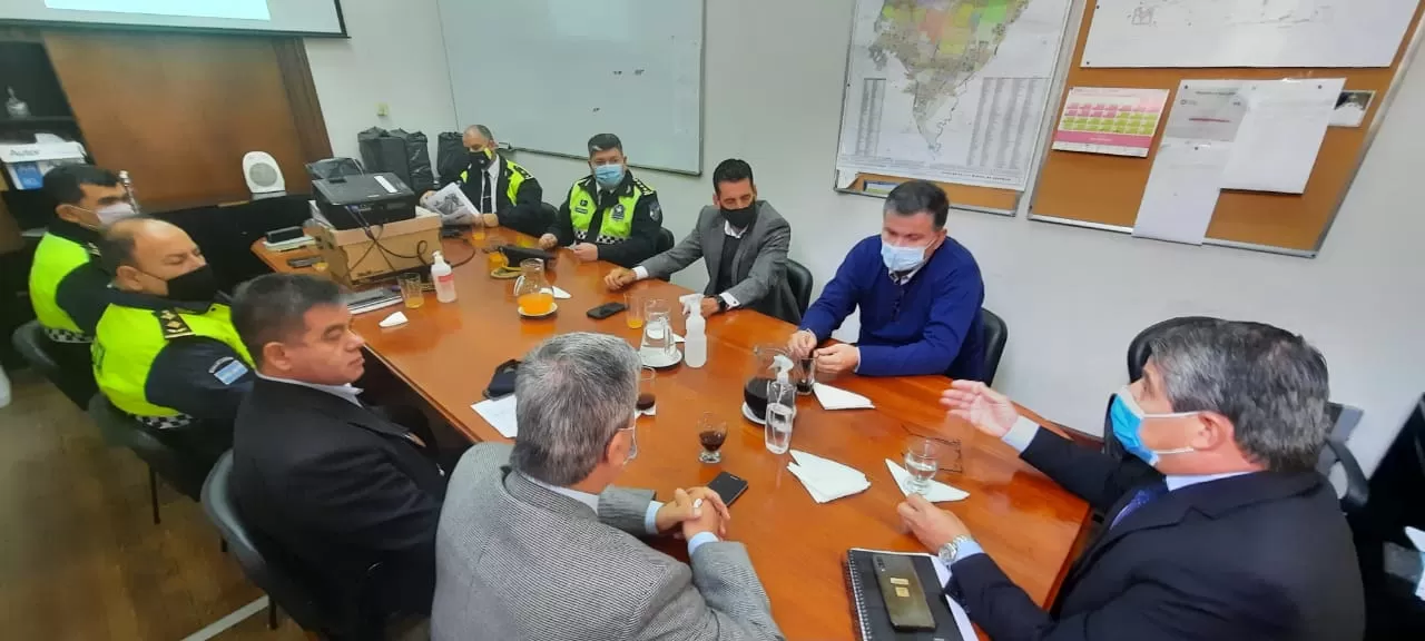 Analizan conectar los programas Alerta Tucumán y Cuadrantes de Patrulla en los barrios
