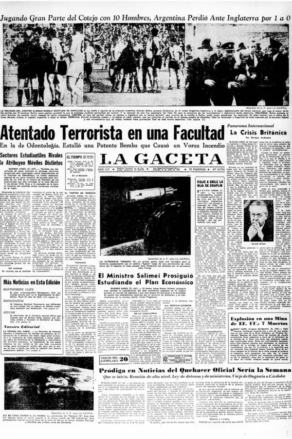 ARCHIVO. En la tapa de LA GACETA del 24 de julio de 1966 se puso la secuencia de la expulsión de Rattín.  